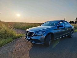 Grau Gebraucht 2018 Mercedes C300 Limousine | 25.500 € (Guter Preis)