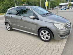 Beige Gebraucht 2007 Mercedes B200 Van / Kleinbus | 2.500 € (Superpreis)