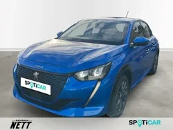 Blau Gebraucht 2022 Peugeot e-208 Allure Kleinwagen | 14.900 € (Fairer Preis)