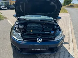Blau Gebraucht 2015 VW Golf VII Cup Limousine | 8.200 € (Superpreis)