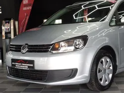 Silber Gebraucht 2013 VW Touran Comfortline Van / Kleinbus | 10.799 € (Fairer Preis)