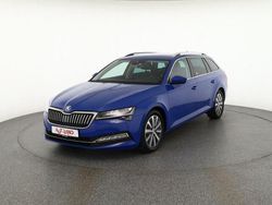 Blau Gebraucht 2022 Skoda Superb Premium Edition Kombi | 28.950 € (Etwas zu teuer)