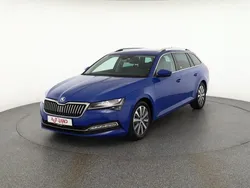 Blau Gebraucht 2022 Skoda Superb Premium Edition Kombi | 28.950 € (Etwas zu teuer)