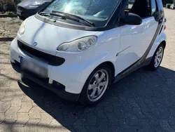 Weiß Gebraucht 2009 Smart ForTwo Coupé Coupé | 2.900 € (Fairer Preis)