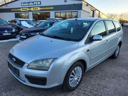 Silber Gebraucht 2007 Ford Focus Fun X Kombi | 850 € (Superpreis)