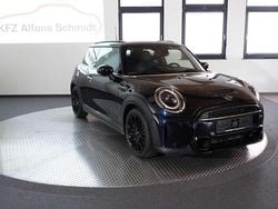 Enigmatic black metallic Gebraucht 2021 Mini Cooper S Classic Kleinwagen | 26.990 € (Fairer Preis)
