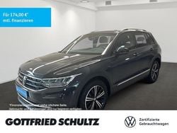 Grau Gebraucht 2022 VW Tiguan Active SUV | 23.800 € (Guter Preis)
