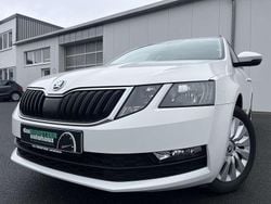 Weiß Gebraucht 2020 Skoda Octavia Ambition Kombi | 17.740 € (Guter Preis)