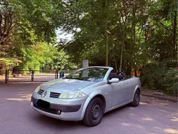 Andere farben Gebraucht 2006 Renault Mégane Cabriolet Cabrio | 1.350 € (Guter Preis)