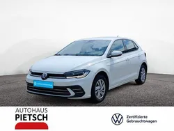 Weiß Gebraucht 2022 VW Polo Style Limousine | 15.890 € (Fairer Preis)