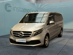 Silber Gebraucht 2024 Mercedes V220 Edition Van / Kleinbus | 49.860 € (Fairer Preis)