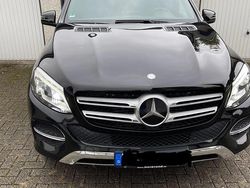 Schwarz Gebraucht 2017 Mercedes GLE350 SUV | 25.400 € (Teuer)