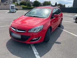 Rot Gebraucht 2013 Opel Astra Kombi | 5.350 € (Fairer Preis)