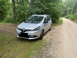 Silber Gebraucht 2014 Renault Grand Scénic III Van / Kleinbus | 6.100 € (Guter Preis)