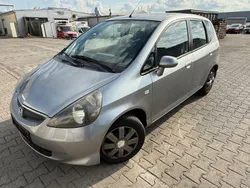 Silber Gebraucht 2007 Honda Jazz Cool Kleinwagen | 2.999 € (Fairer Preis)