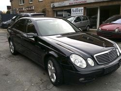 Obsidianschwarz metalliclack Gebraucht 2005 Mercedes E280 Limousine | 4.390 € (Superpreis)