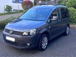 Grau Gebraucht 2011 VW Caddy Van / Kleinbus | 7.800 € (Teuer)