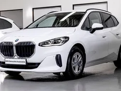 Alpinweiss iii Gebraucht 2022 BMW 218 Van / Kleinbus | 20.600 € (Guter Preis)