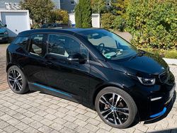 Schwarz Gebraucht 2021 BMW i3 Kleinwagen | 21.500 € (Fairer Preis)