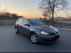 Grau Gebraucht 2009 VW Golf VI Trendline Kleinwagen | 4.200 € (Fairer Preis)