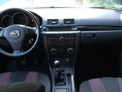 Grün Gebraucht 2005 Mazda 3 Limousine | 1.750 € (Fairer Preis)