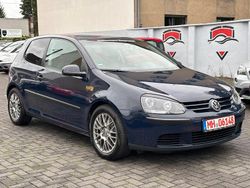 Blau Gebraucht 2005 VW Golf V Kleinwagen | 3.990 € (Teuer)