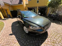 Grün Gebraucht 2007 Volvo V50 Momentum Kombi | 4.000 € (Fairer Preis)