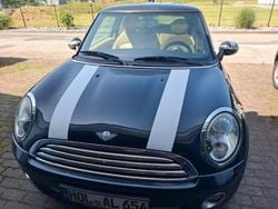 Schwarz Gebraucht 2007 Mini Cooper Kleinwagen | 4.000 € (Etwas zu teuer)