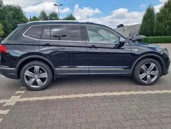 Schwarz Gebraucht 2018 VW Tiguan Allspace Trendline SUV | 23.000 € (Etwas zu teuer)