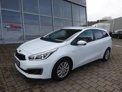 Weiß Gebraucht 2017 Kia Ceed Sportswagon Edition 7 Kombi | 10.680 € (Fairer Preis)