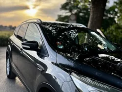Grau Gebraucht 2018 Ford Kuga Titanium SUV | 12.000 € (Guter Preis)