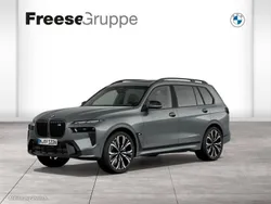 Grau Gebraucht 2024 BMW X7 M Sport SUV | 115.900 €