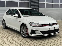 Weiß Gebraucht 2019 VW Golf VII GTI Limousine | 20.790 € (Fairer Preis)