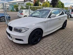 Weiß Gebraucht 2012 BMW 125 Coupé M Sport Coupé | 9.900 €