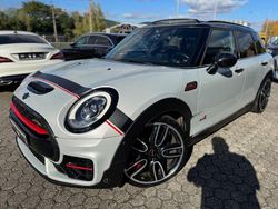 Grau Gebraucht 2018 Mini John Cooper Works Clubman Kombi | 19.990 € (Fairer Preis)