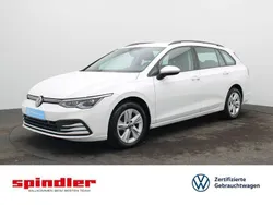 Pure white Gebraucht 2022 VW Golf VIII Life Kombi | 19.380 € (Guter Preis)