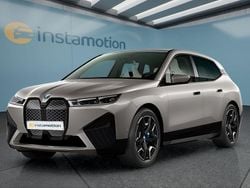 Grau Gebraucht 2023 BMW iX SUV | 51.249 € (Guter Preis)
