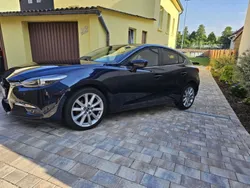 Blau Gebraucht 2017 Mazda 3 Sports-Line Limousine | 15.000 € (Fairer Preis)