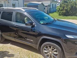 Schwarz Gebraucht 2016 Jeep Cherokee Limited SUV | 15.700 € (Teuer)