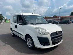 Weiß Gebraucht 2015 Fiat Doblò Van / Kleinbus | 4.450 €