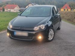 Schwarz Gebraucht 2011 VW Golf VI Kleinwagen | 4.899 € (Fairer Preis)
