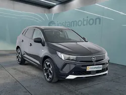 Schwarz Gebraucht 2022 Opel Grandland X Ultimate SUV | 24.770 € (Etwas zu teuer)