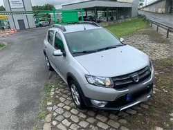 Silber Gebraucht 2013 Dacia Sandero Kleinwagen | 3.700 € (Guter Preis)
