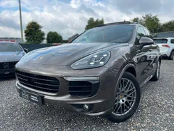Braun Gebraucht 2015 Porsche Cayenne Sport SUV | 27.990 € (Etwas zu teuer)