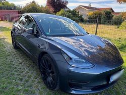 Grau Gebraucht 2021 Tesla Model 3 Performance Limousine | 28.899 € (Fairer Preis)