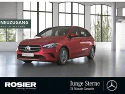 Rot / manufaktur patagonienrot Gebraucht 2020 Mercedes B180 Style Van / Kleinbus | 26.890 € (Fairer Preis)