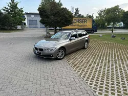 Grau Gebraucht 2018 BMW 320 Kombi | 17.100 € (Fairer Preis)