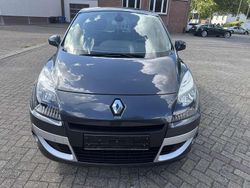 Grau Gebraucht 2010 Renault Scénic III Van / Kleinbus | 4.650 € (Fairer Preis)