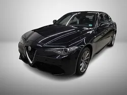 Nero vulcano Gebraucht 2022 Alfa Romeo Giulia Ti Limousine | 30.999 €