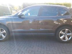 Braun Gebraucht 2010 Audi Q5 SUV | 9.499 € (Guter Preis)
